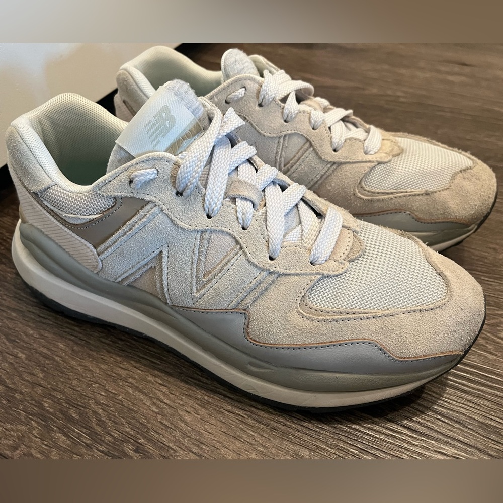 New Balance 54/70
